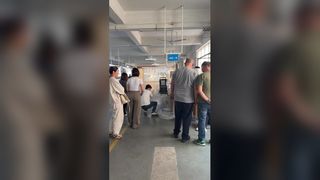 বিলাসবহুল ক্রিস্টাল সিঁড়ি চ্যান্ডেলাইয়ার